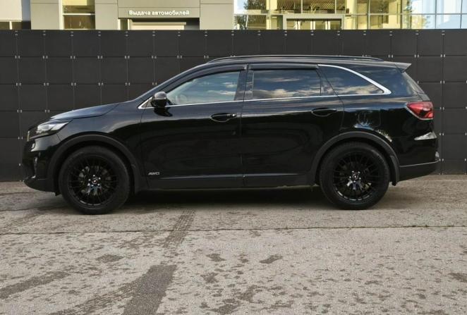 Kia Sorento II Рестайлинг с пробегом 2019 года, цена 2 999 000 рублей, 101811 км, внедорожник, Автокод Объявления