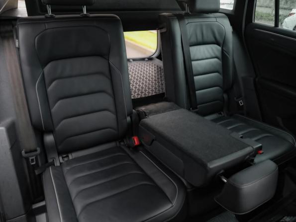 Volkswagen Tiguan II Рестайлинг с пробегом 2021 года, цена 3 549 000 рублей, 122615 км, внедорожник, Автокод Объявления