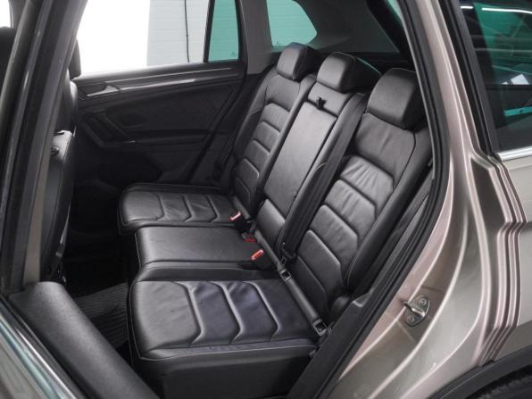 Volkswagen Tiguan II с пробегом 2017 года, цена 1 664 000 рублей, 311130 км, внедорожник, Автокод Объявления