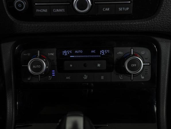 Volkswagen Touareg II с пробегом 2014 года, цена 3 158 100 рублей, 212587 км, внедорожник, Автокод Объявления