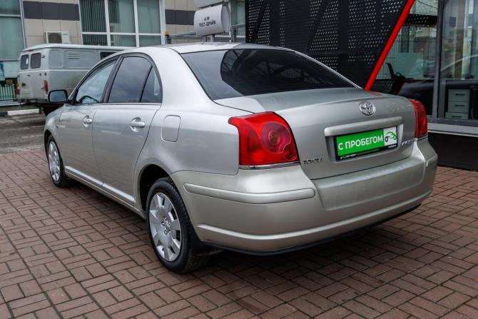 Toyota Avensis II с пробегом 2005 года, цена 473 000 рублей, 308254 км, седан, Автокод Объявления
