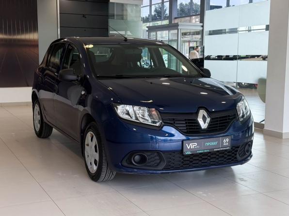 Renault Sandero II с пробегом 2017 года, цена 845 000 рублей, 83709 км, хэтчбек, Автокод Объявления