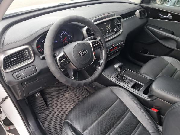Kia Sorento III Prime Рестайлинг с пробегом 2018 года, цена 2 750 000 рублей, 105655 км, внедорожник, Автокод Объявления