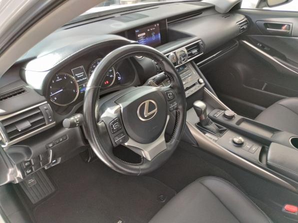 Lexus IS III Рестайлинг с пробегом 2020 года, цена 3 450 000 рублей, 81025 км, седан, Автокод Объявления