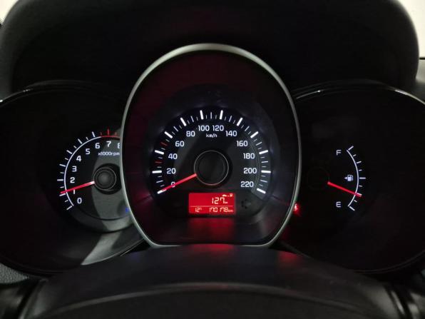 Kia Rio III Рестайлинг с пробегом 2015 года, цена 780 000 рублей, 169967 км, седан, Автокод Объявления