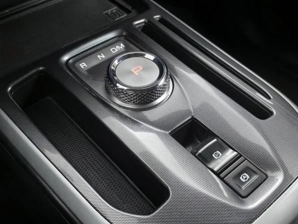 Haval Jolion I Рестайлинг с пробегом 2024 года, цена 1 545 000 рублей, 121053 км, внедорожник, Автокод Объявления