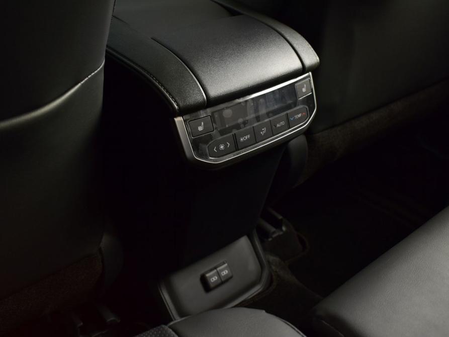 Toyota Highlander IV (XU70) Кемерово  - изображение 17
