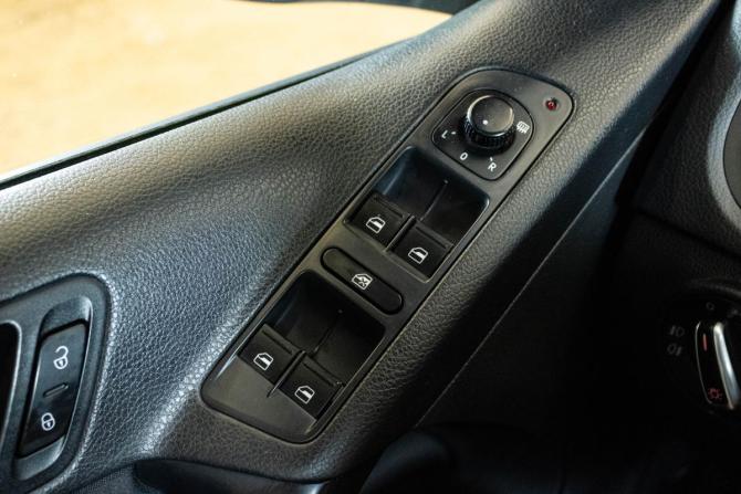 Volkswagen Tiguan I Рестайлинг с пробегом 2013 года, цена 1 249 000 рублей, 183805 км, внедорожник, Автокод Объявления