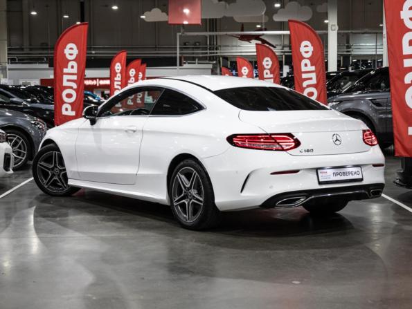 Mercedes-Benz C-Класс IV (W205) Рестайлинг с пробегом 2019 года, цена 3 099 700 рублей, 70129 км, купе, Автокод Объявления