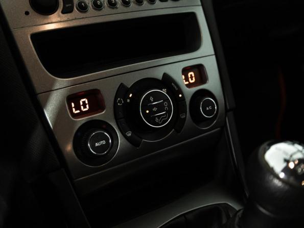 Peugeot 408 I с пробегом 2016 года, цена 599 585 рублей, 196482 км, седан, Автокод Объявления