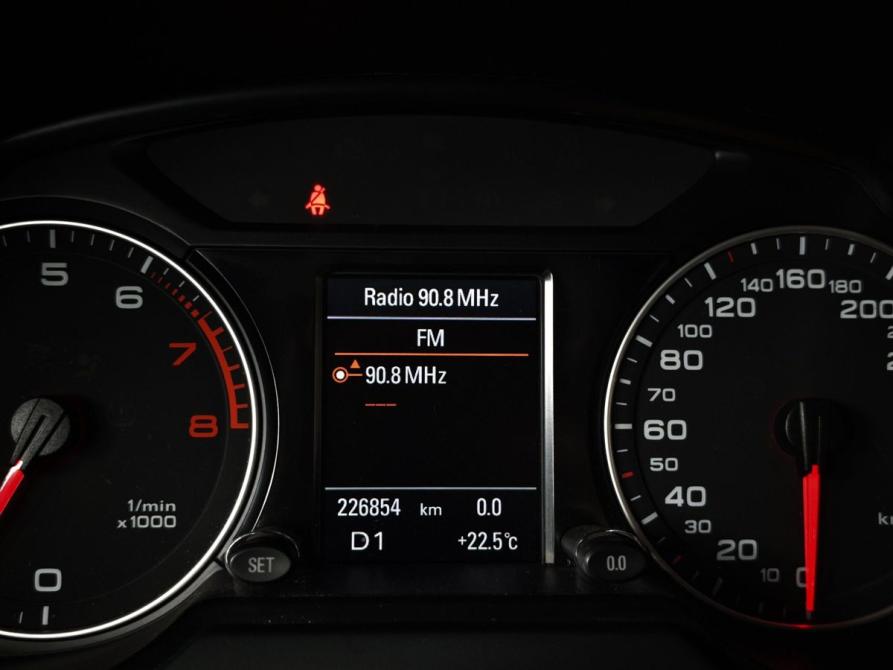 Audi Q5 I (8R) Москва  - изображение 17
