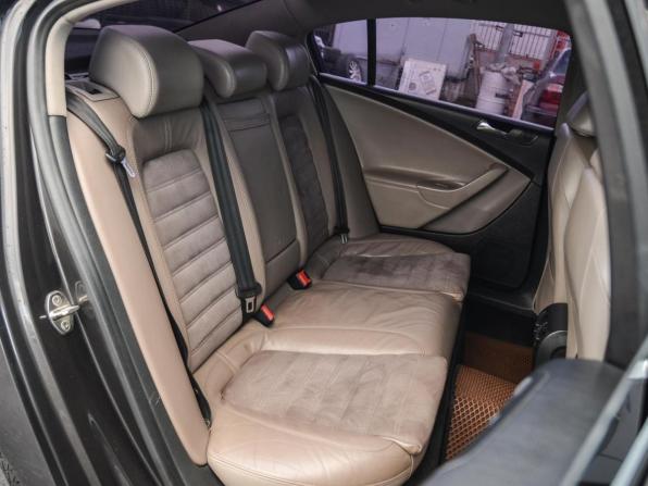 Volkswagen Passat B6 с пробегом 2006 года, цена 645 000 рублей, 343337 км, седан, Автокод Объявления