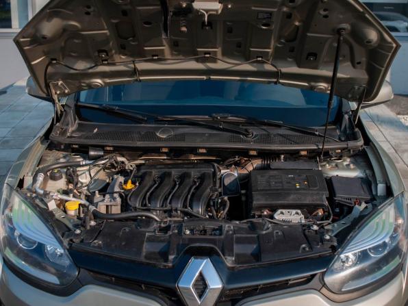 Renault Megane III Рестайлинг 2 с пробегом 2014 года, цена 700 000 рублей, 134227 км, хэтчбек, Автокод Объявления