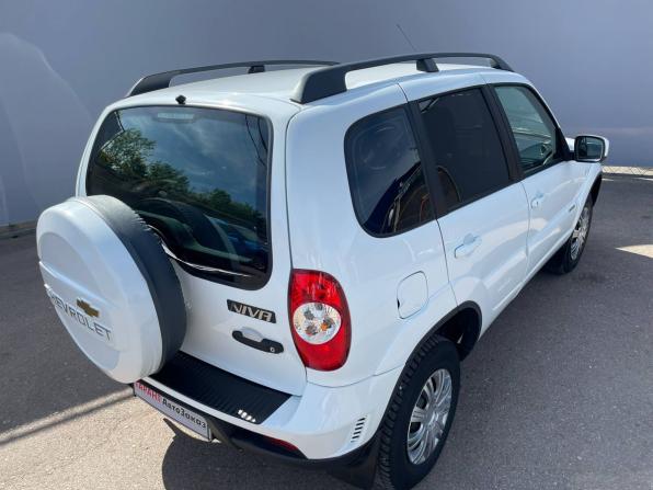 Chevrolet Niva I Рестайлинг с пробегом 2016 года, цена 735 000 рублей, 90109 км, внедорожник, Автокод Объявления
