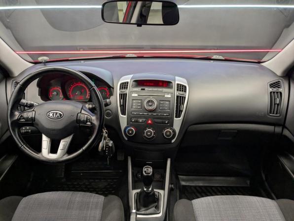 Kia Ceed I Рестайлинг с пробегом 2011 года, цена 1 000 000 рублей, 49664 км, универсал, Автокод Объявления