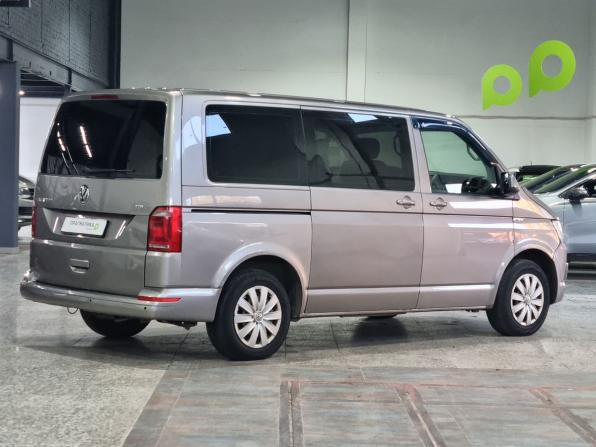 Volkswagen Caravelle T6 с пробегом 2017 года, цена 2 015 000 рублей, 432527 км, минивэн, Автокод Объявления