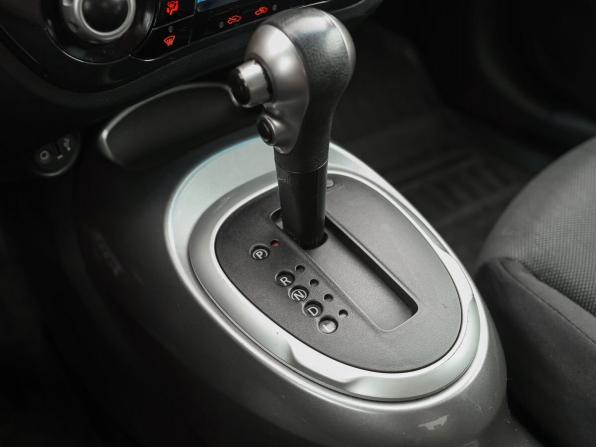 Nissan Juke I с пробегом 2012 года, цена 879 000 рублей, 162788 км, внедорожник, Автокод Объявления