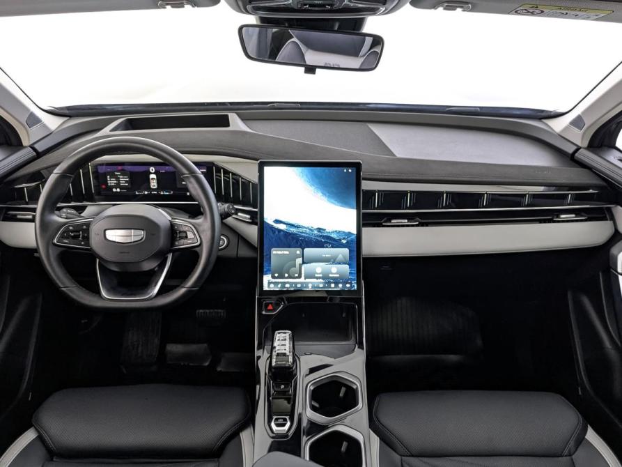Geely Atlas II Москва  - изображение 14