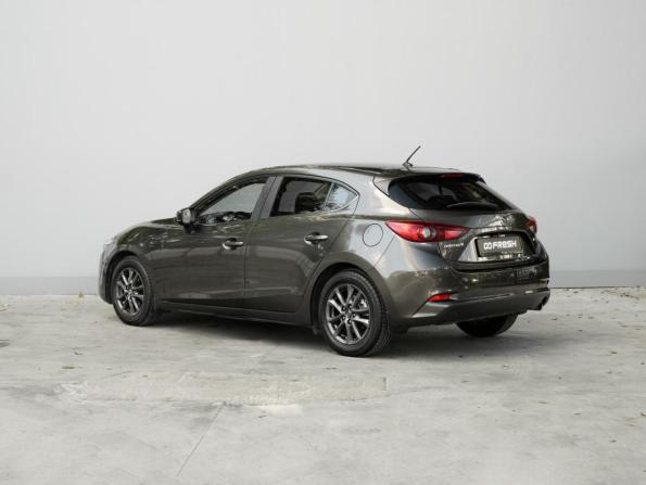 Mazda 3 III (BM) Рестайлинг с пробегом 2018 года, цена 1 659 000 рублей, 100800 км, хэтчбек, Автокод Объявления
