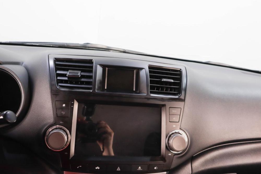 Toyota Highlander II (XU40) Рестайлинг Челябинск  - изображение 12