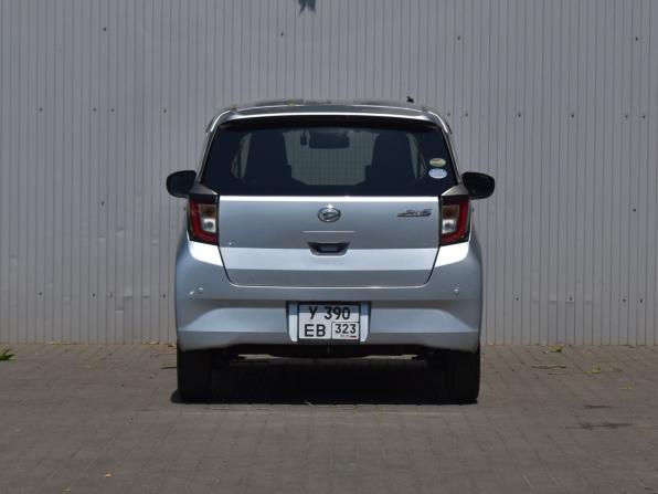 Daihatsu Mira e:S II с пробегом 2020 года, цена 649 000 рублей, 57900 км, хэтчбек, Автокод Объявления