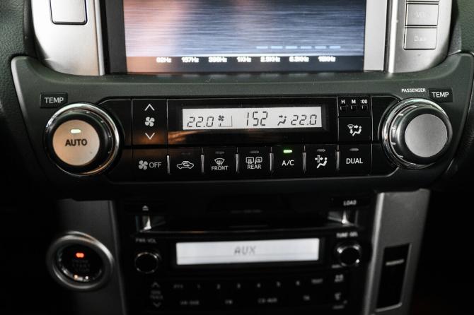 Toyota Land Cruiser Prado 150 Series с пробегом 2012 года, цена 2 570 000 рублей, 201524 км, внедорожник, Автокод Объявления