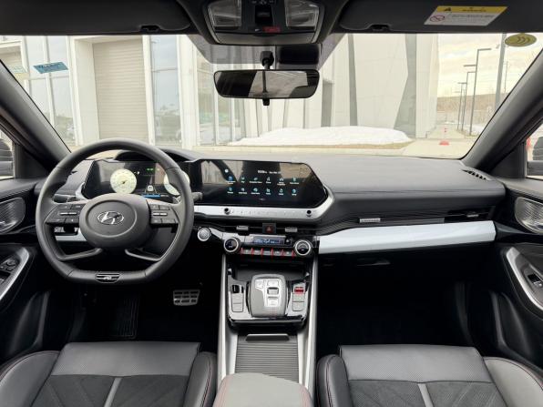 Hyundai Lafesta I Рестайлинг с пробегом 2025 года, цена 3 000 000 рублей, 30 км, седан, Автокод Объявления