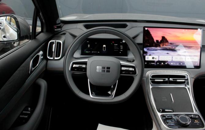Geely Galaxy M7 с пробегом 2026 года, цена 3 490 000 рублей, 349 км, внедорожник, Автокод Объявления