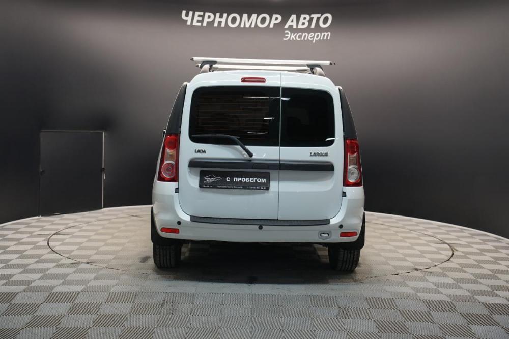 Lada (ВАЗ) Largus I Крым  - изображение 4
