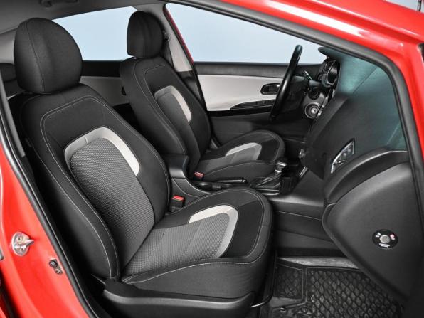 Kia Ceed II с пробегом 2014 года, цена 1 089 000 рублей, 222014 км, хэтчбек, Автокод Объявления