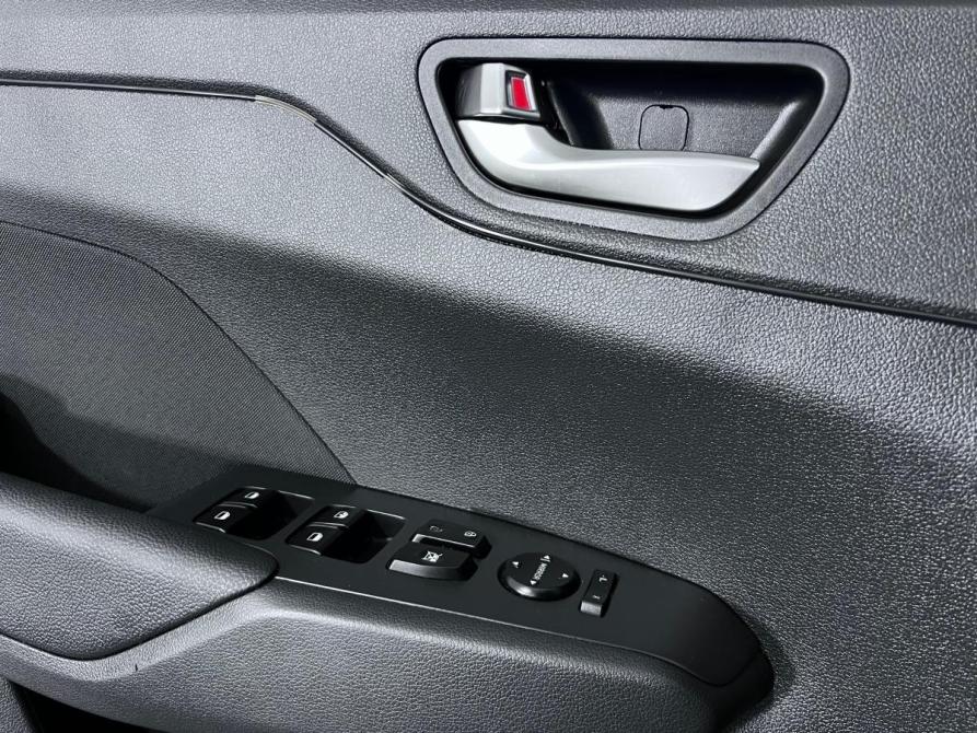 Hyundai Solaris II Рестайлинг Ростов-на-Дону  - изображение 13