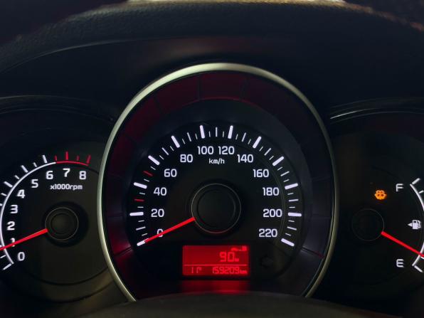 Kia Rio III Рестайлинг с пробегом 2016 года, цена 1 075 000 рублей, 159209 км, седан, Автокод Объявления
