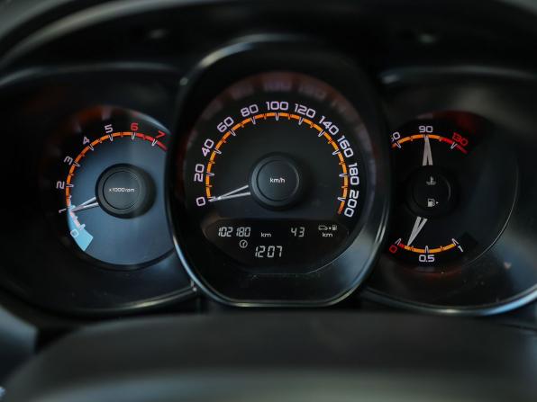 Lada (ВАЗ) Vesta I с пробегом 2021 года, цена 1 059 000 рублей, 102000 км, седан, Автокод Объявления