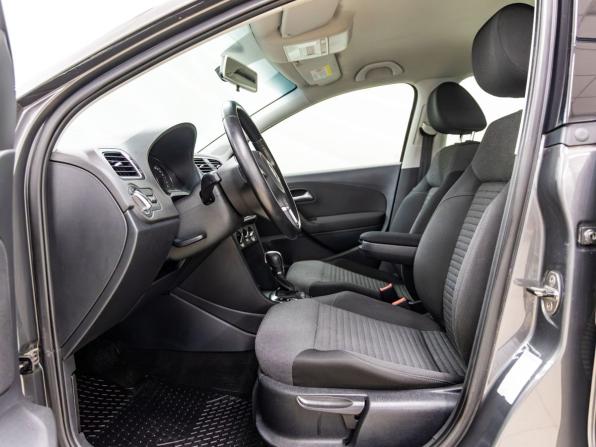 Volkswagen Polo V с пробегом 2012 года, цена 948 000 рублей, 88718 км, хэтчбек, Автокод Объявления