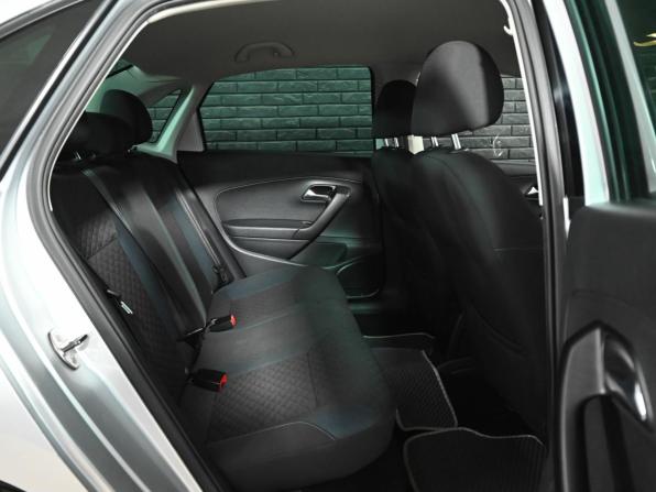 Volkswagen Polo V Рестайлинг с пробегом 2019 года, цена 1 500 000 рублей, 66037 км, седан, Автокод Объявления