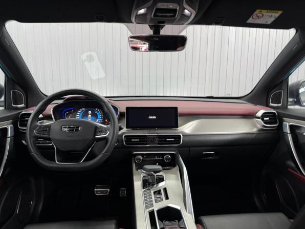 Geely Coolray I с пробегом 2023 года, цена 1 897 000 рублей, 31737 км, внедорожник, Автокод Объявления