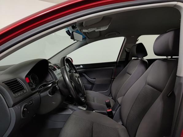 Volkswagen Golf V с пробегом 2005 года, цена 495 000 рублей, 136418 км, хэтчбек, Автокод Объявления