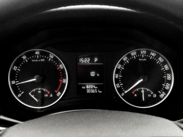 Skoda Octavia II (A5) Рестайлинг с пробегом 2010 года, цена 620 000 рублей, 303651 км, лифтбек, Автокод Объявления