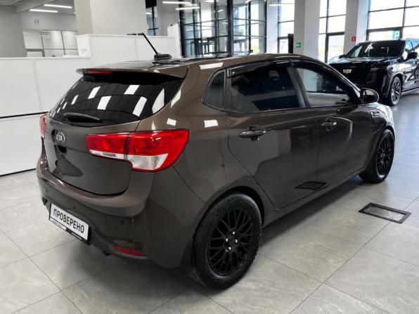 Kia Rio III Рестайлинг с пробегом 2017 года, цена 1 319 000 рублей, 41453 км, хэтчбек, Автокод Объявления
