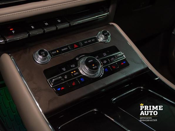 Lincoln Aviator II с пробегом 2022 года, цена 8 199 000 рублей, 16056 км, внедорожник, Автокод Объявления