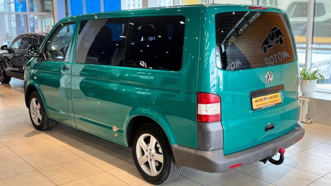 Volkswagen Transporter T5 Рестайлинг с пробегом 2010 года, цена 1 375 000 рублей, 254786 км, минивэн, Автокод Объявления