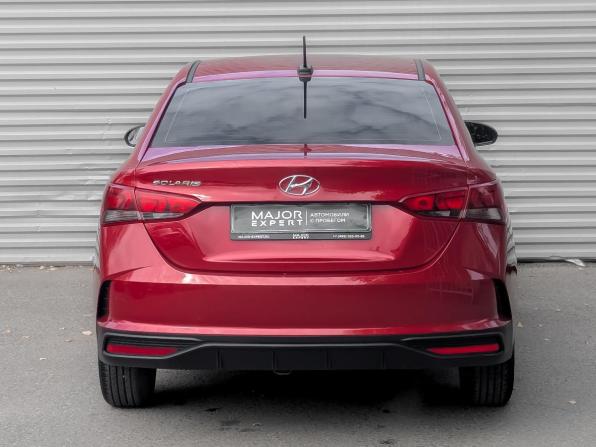 Hyundai Solaris II Рестайлинг с пробегом 2022 года, цена 1 680 000 рублей, 55981 км, седан, Автокод Объявления