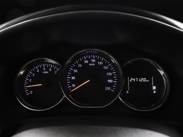 Renault Logan II Рестайлинг с пробегом 2019 года, цена 630 000 рублей, 247119 км, седан, Автокод Объявления
