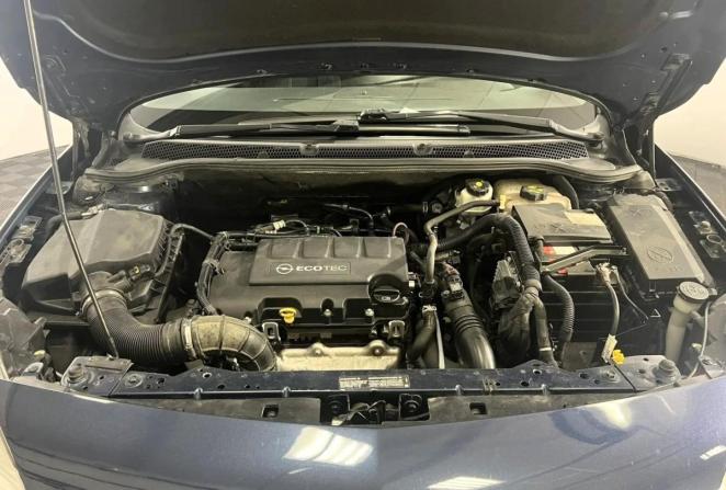Opel Astra J Рестайлинг с пробегом 2011 года, цена 755 000 рублей, 124999 км, хэтчбек, Автокод Объявления