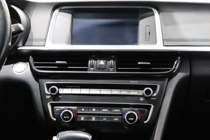 Kia K5 II с пробегом 2018 года, цена 1 325 000 рублей, 98851 км, седан, Автокод Объявления
