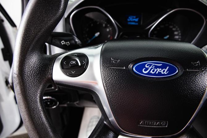 Ford Focus III с пробегом 2013 года, цена 759 000 рублей, 192982 км, универсал, Автокод Объявления