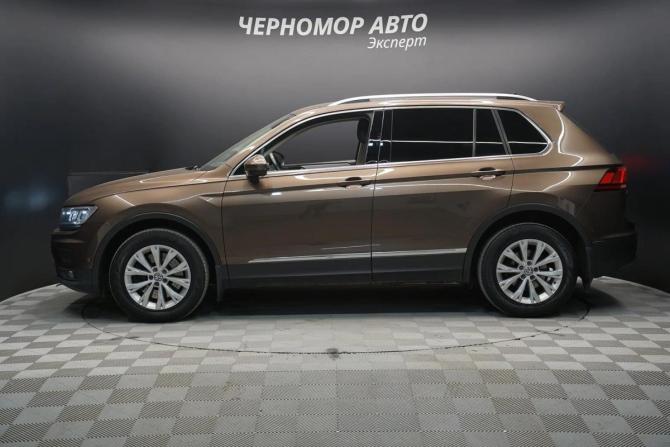 Volkswagen Tiguan II с пробегом 2017 года, цена 2 663 000 рублей, 128000 км, внедорожник, Автокод Объявления