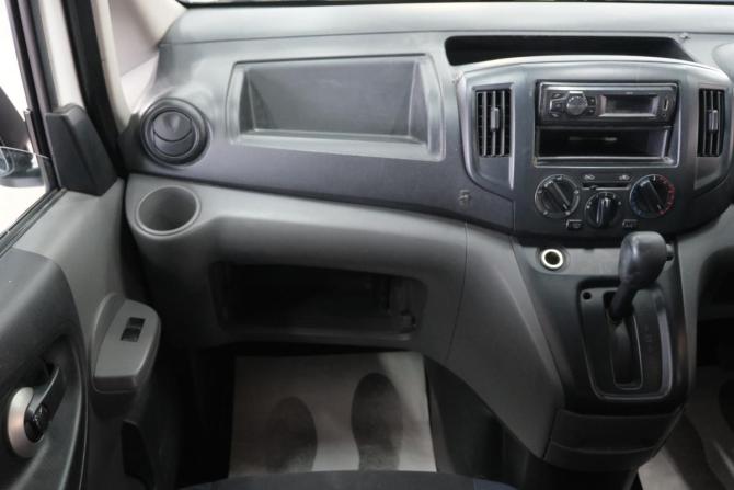 Nissan NV200 с пробегом 2011 года, цена 799 000 рублей, 260000 км, минивэн, Автокод Объявления