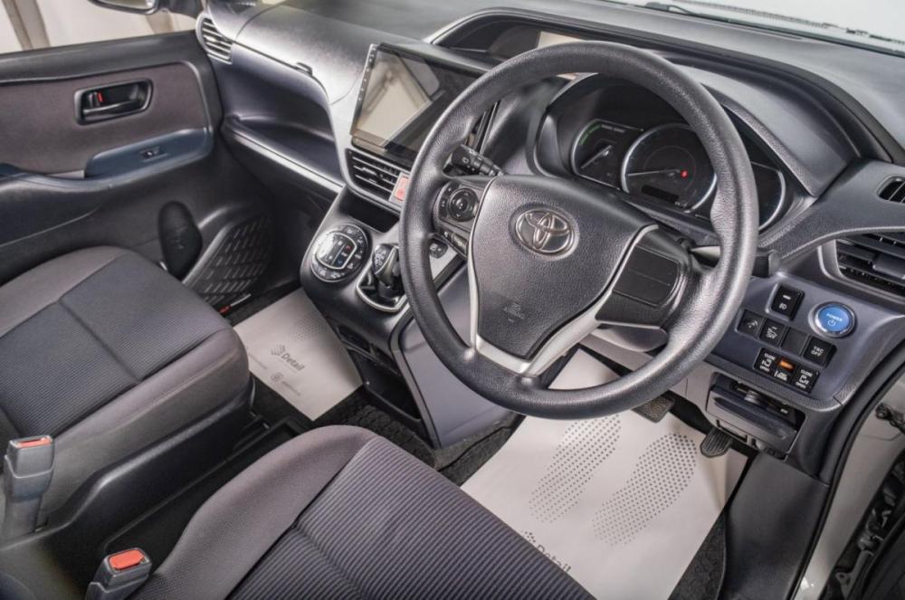 Toyota Noah III (R80) Томск  - изображение 8