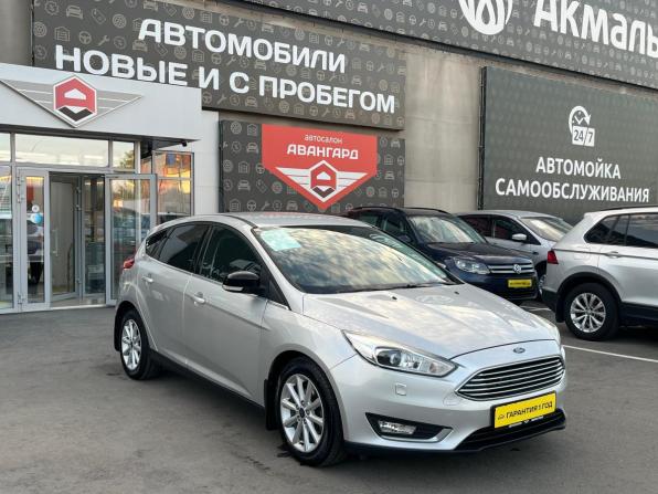 Ford Focus III Рестайлинг с пробегом 2017 года, цена 1 120 000 рублей, 166250 км, хэтчбек, Автокод Объявления